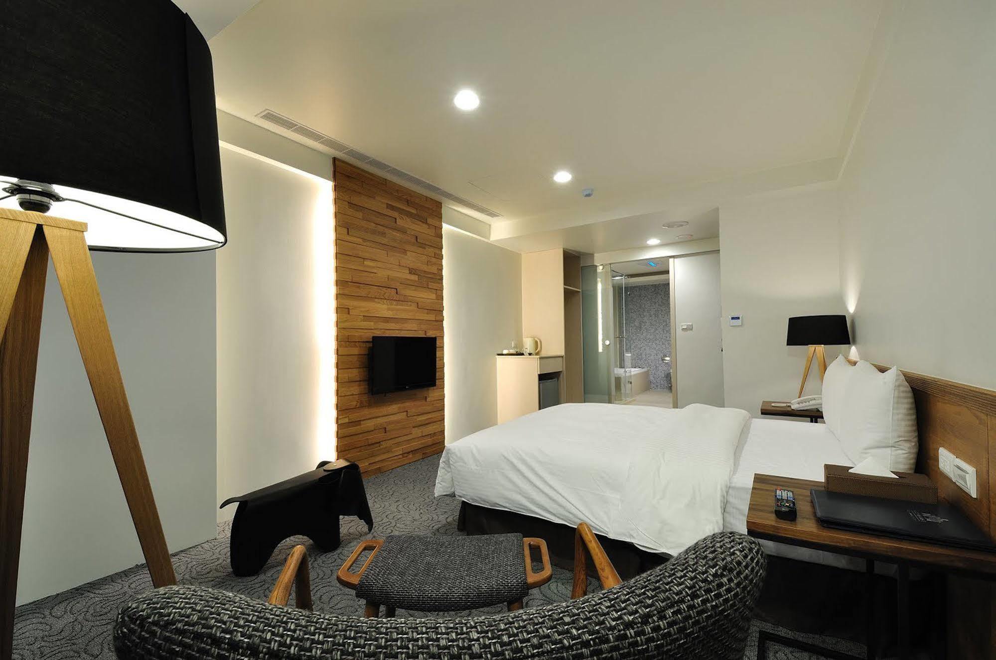 Sun Sweet Hotel Lotung Kültér fotó