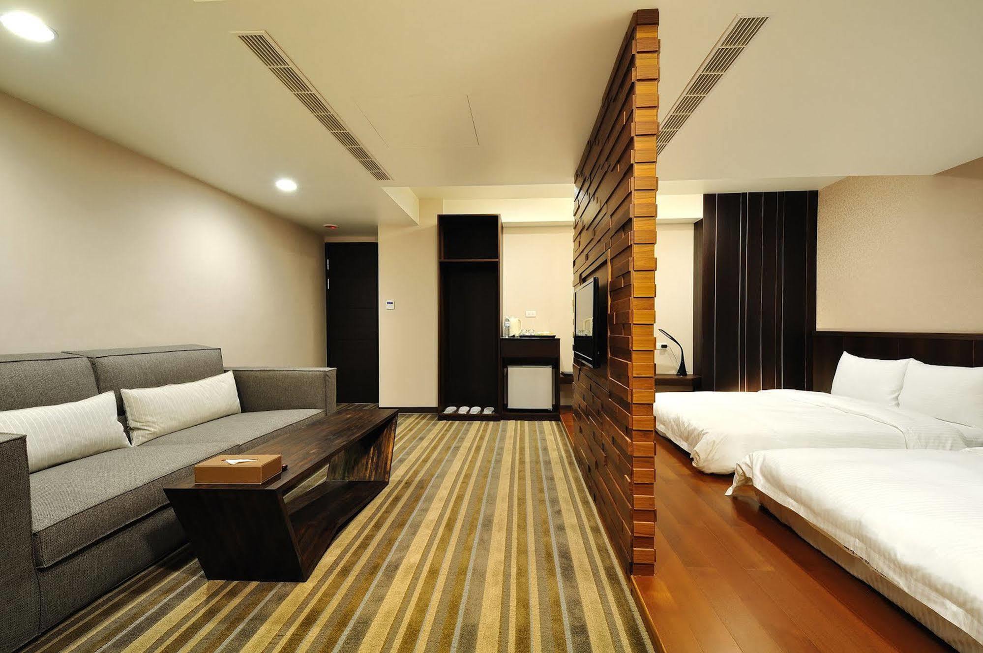 Sun Sweet Hotel Lotung Kültér fotó